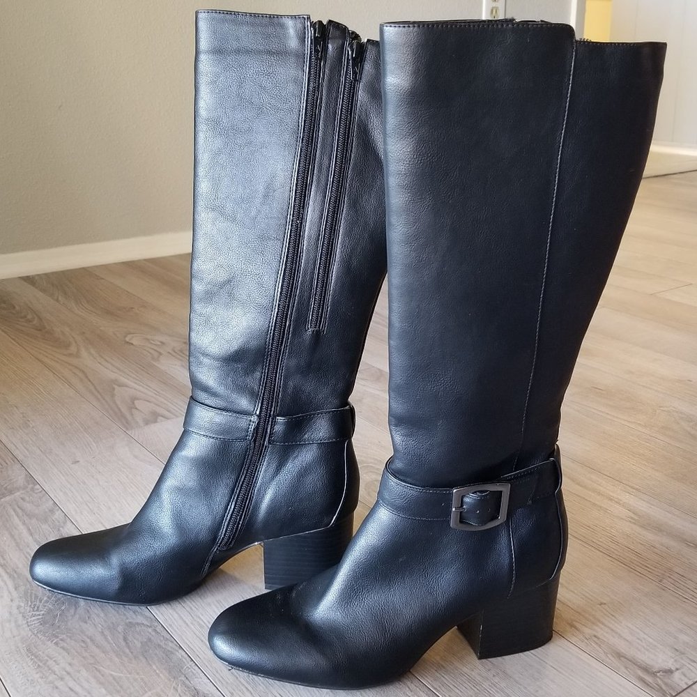 Aerosoles Patience- Black Heeled Boots w/ Buckle